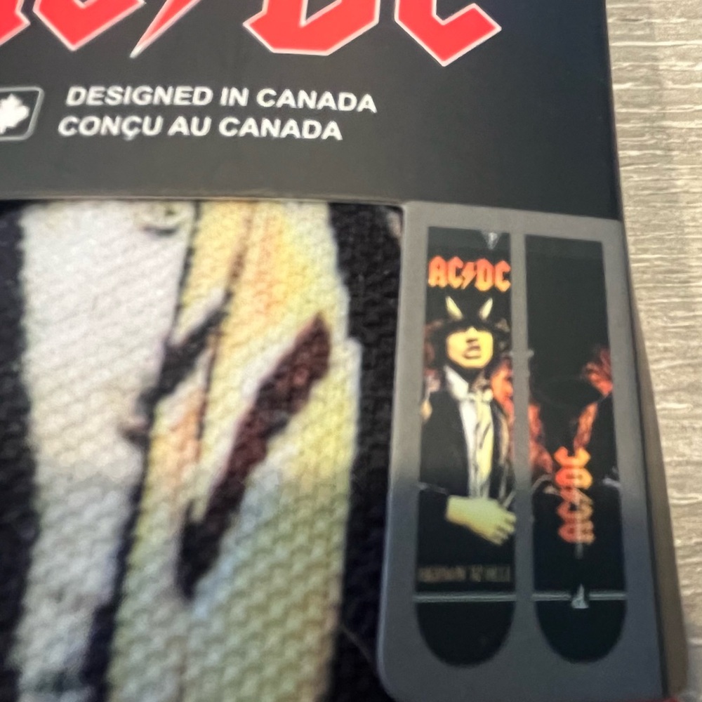 NWT AC/DC socks - Picture 2 of 4